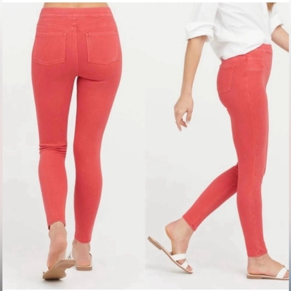 Spanx Jeanish Leggings High Rise Pull On Pant Island Red Women's Size Medium EUC